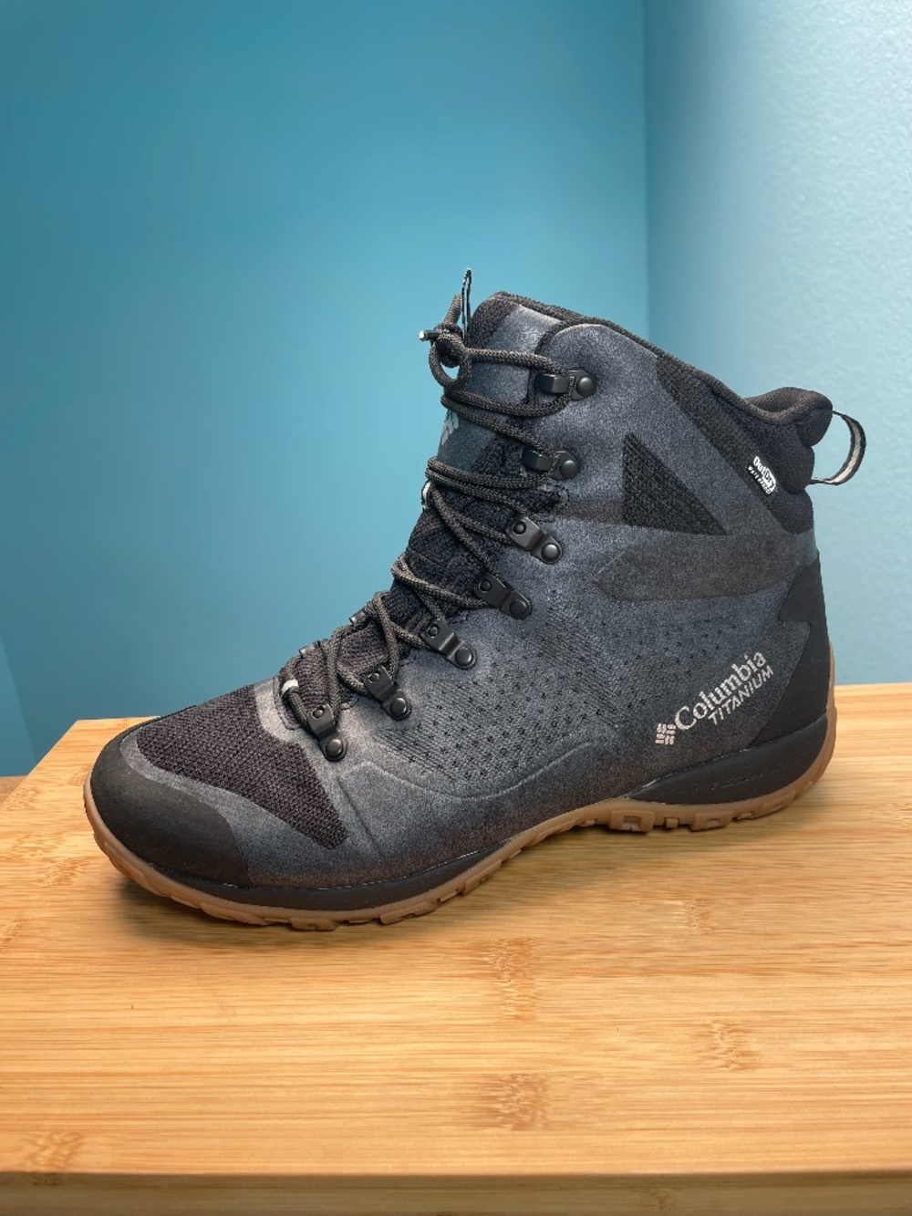 Columbia PeakFreak Venture Titanium Outdry Waterproof Hiking Boots Mens 11 Black